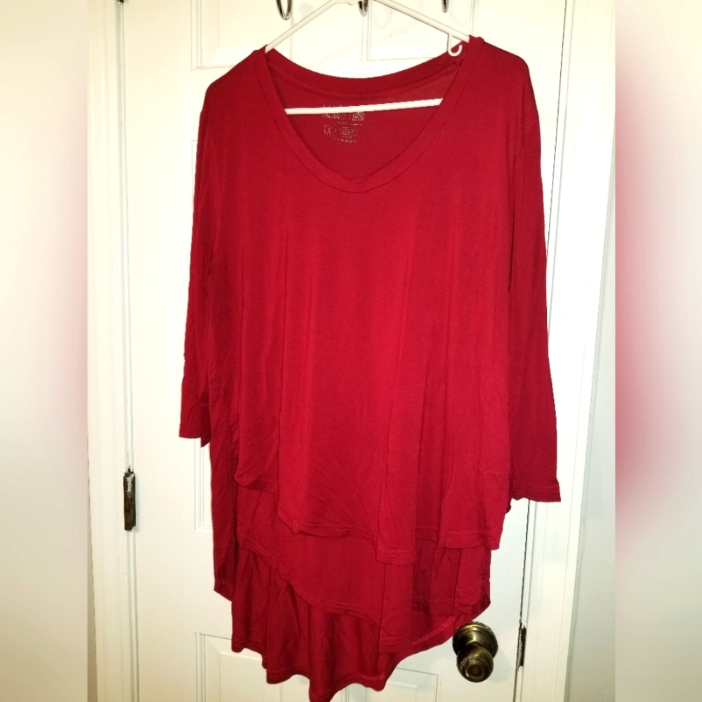 Latched Mama 3/4 sleeve red Nursing/Maternity shirt Size 1X